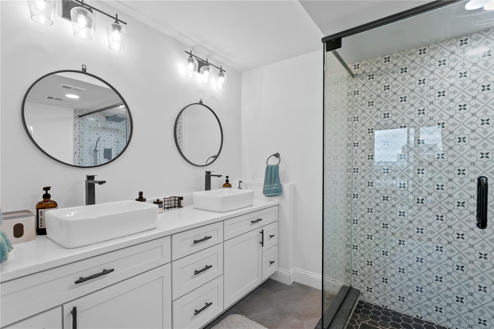 CLEARWATER SAND KEY - Residential