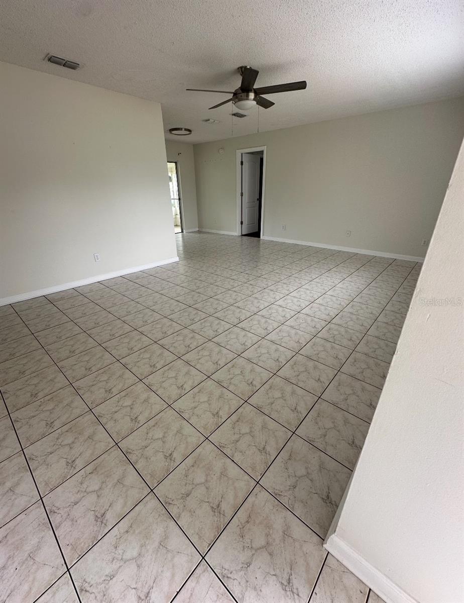 MILL RUN - Residential Lease