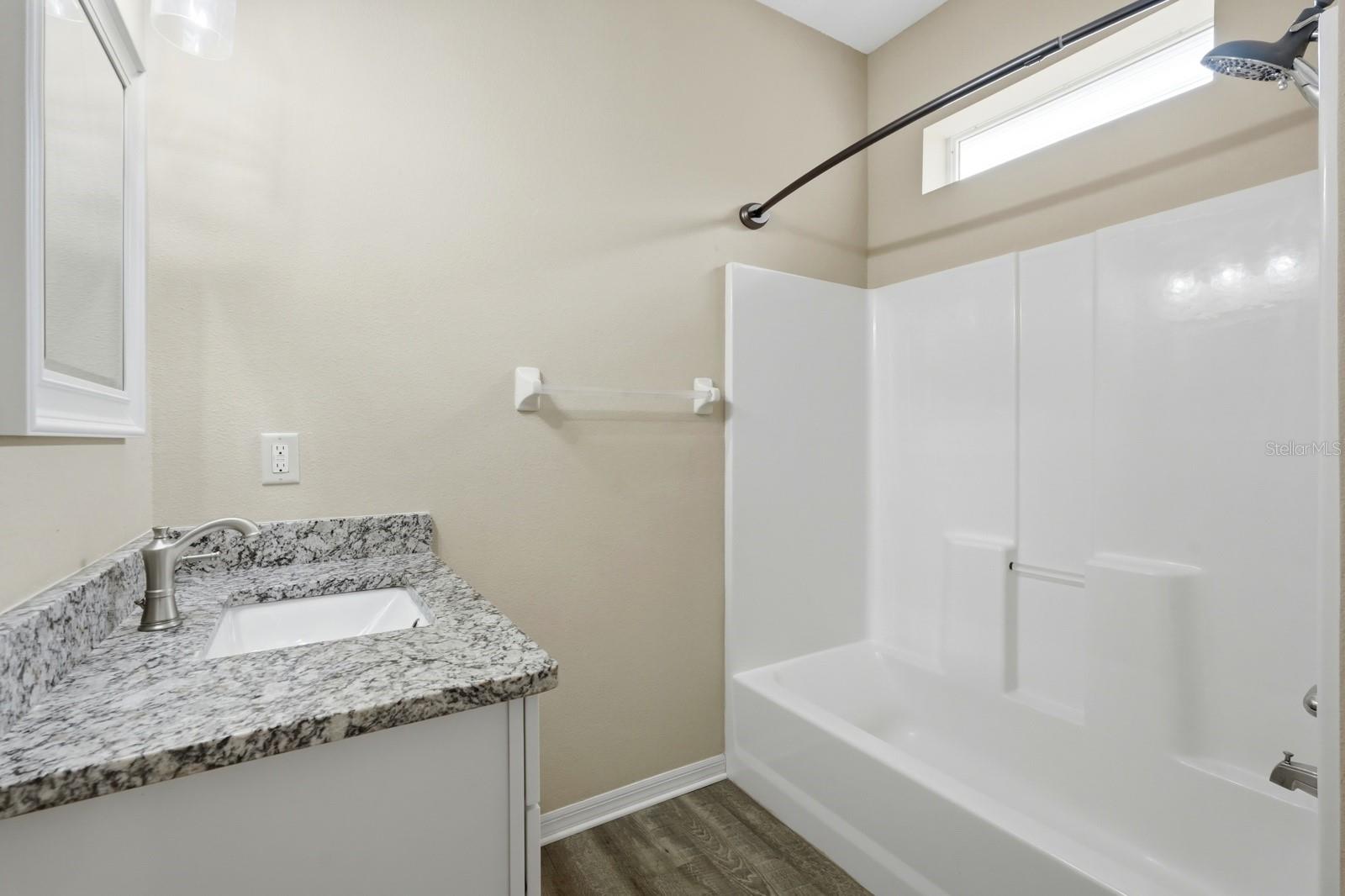 RIVERGATE PH I SUB - Residential