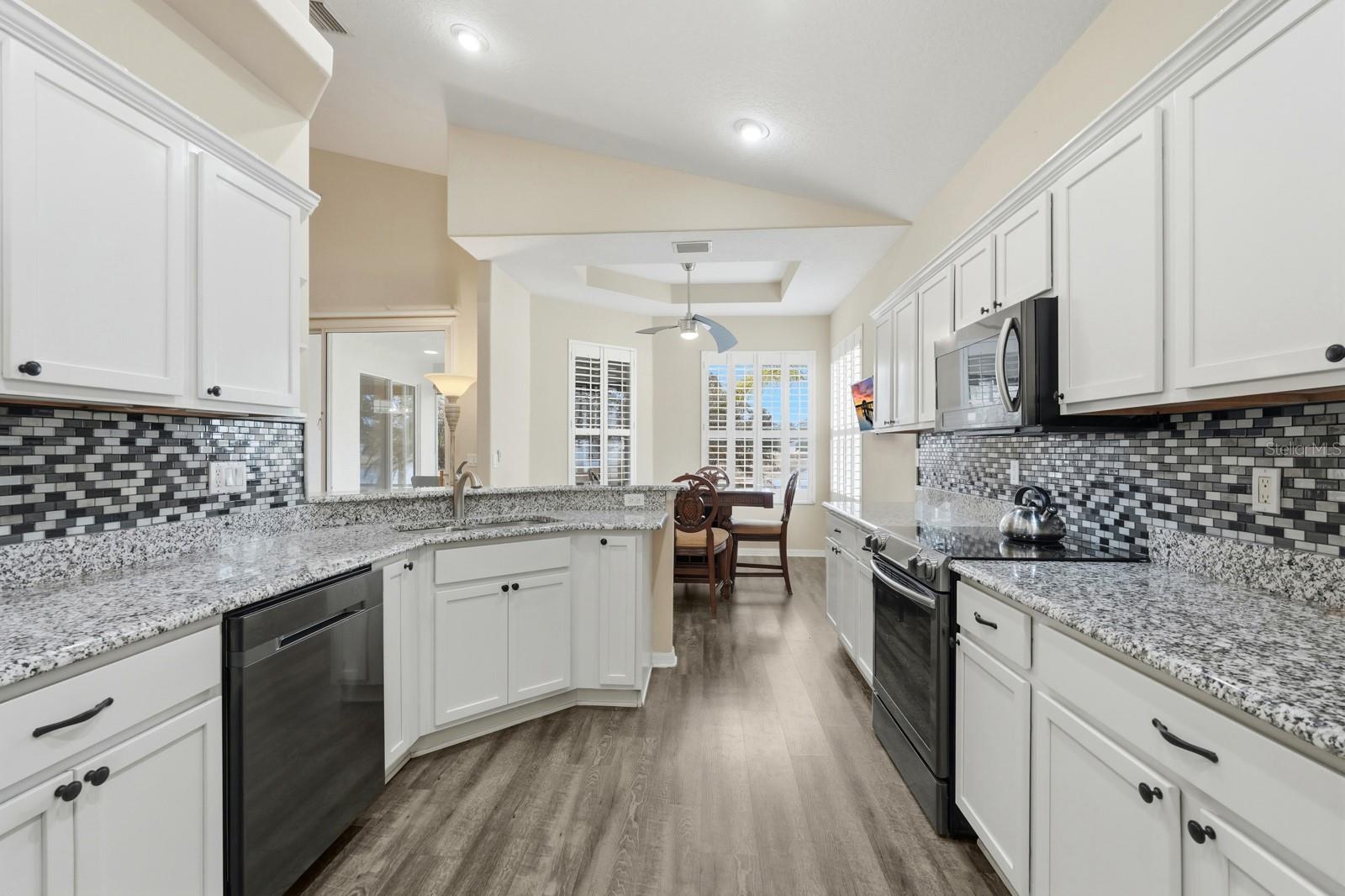 RIVERGATE PH I SUB - Residential