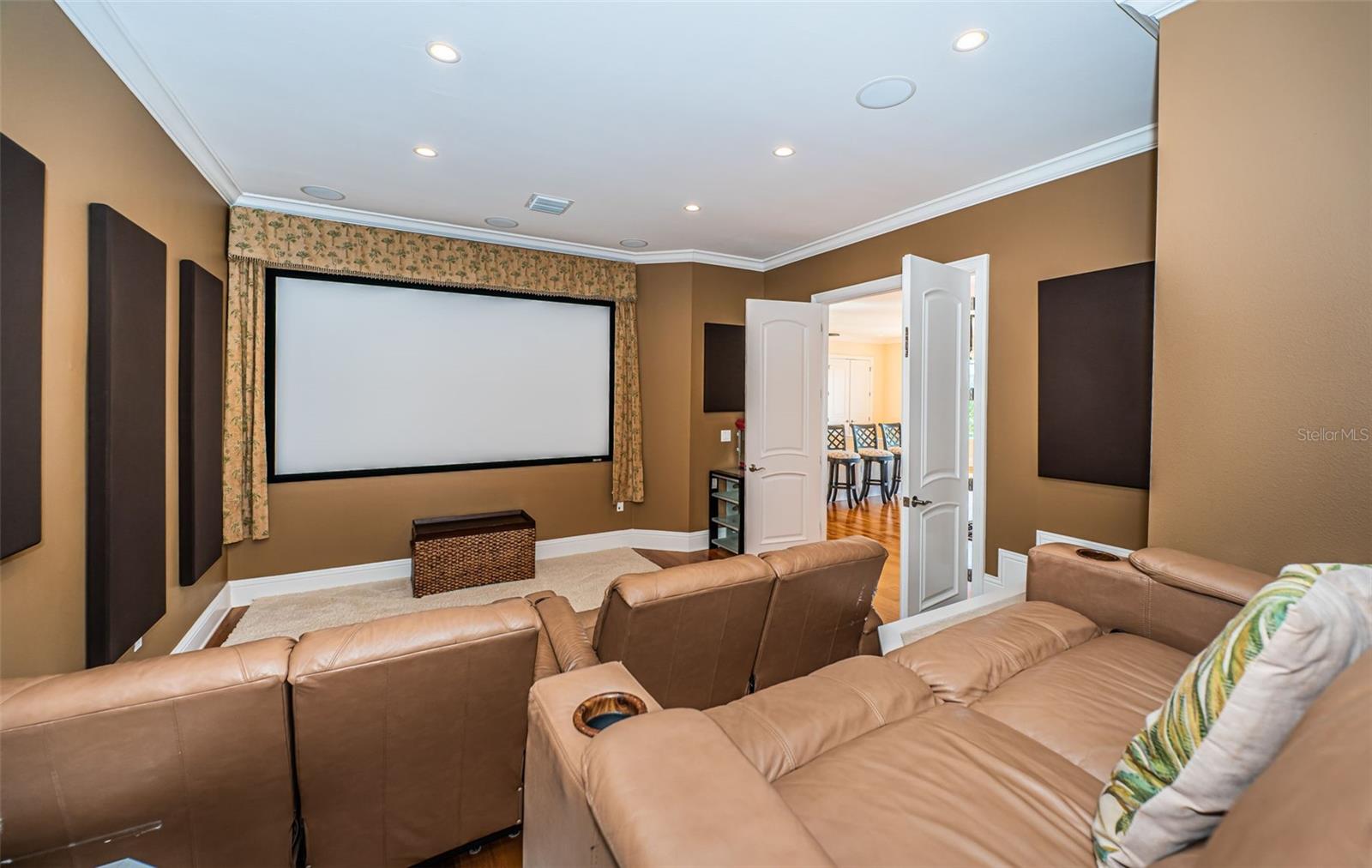 SOUTH CSWY ISLE YACHT CLUB ADD - Residential