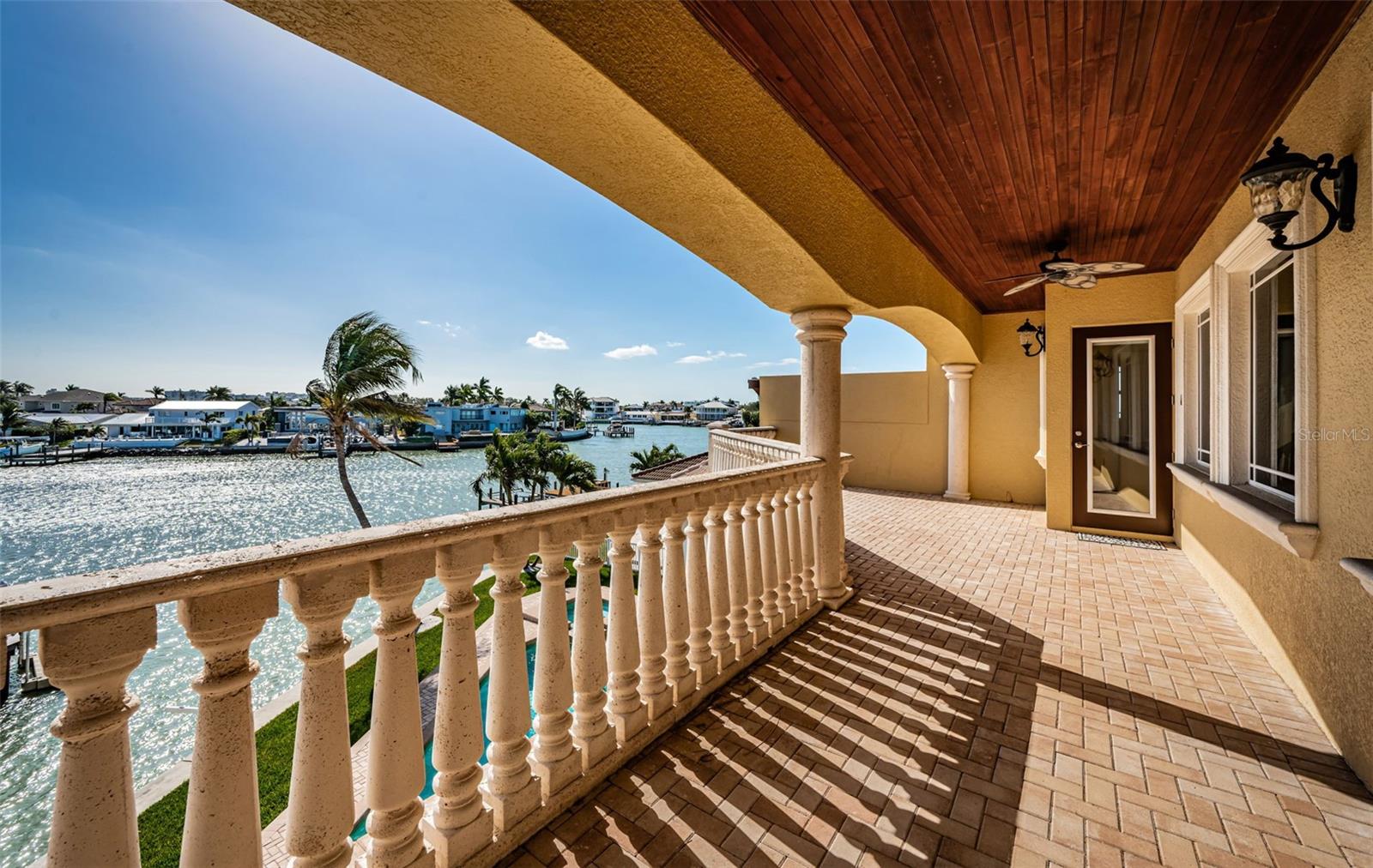 SOUTH CSWY ISLE YACHT CLUB ADD - Residential