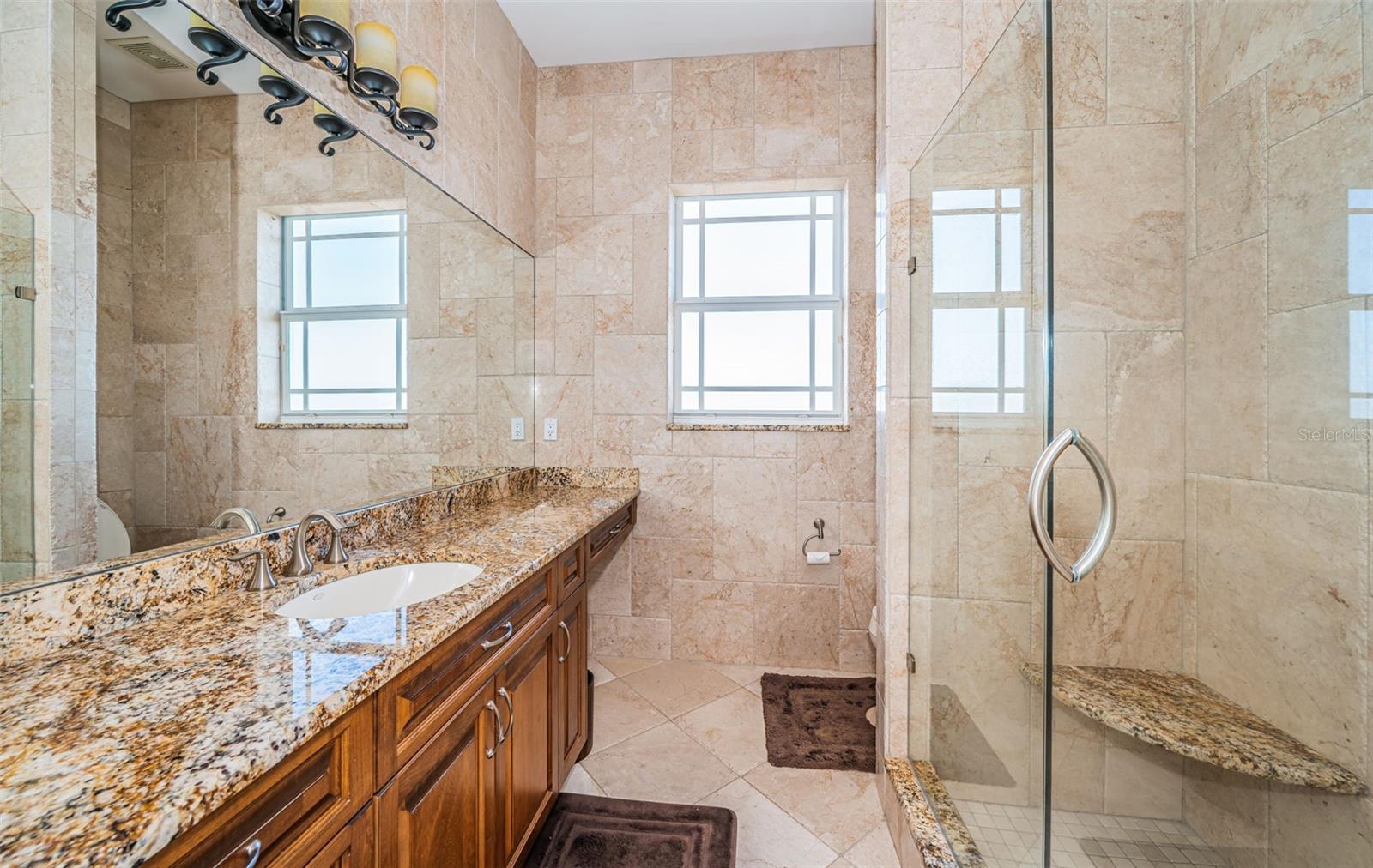 SOUTH CSWY ISLE YACHT CLUB ADD - Residential