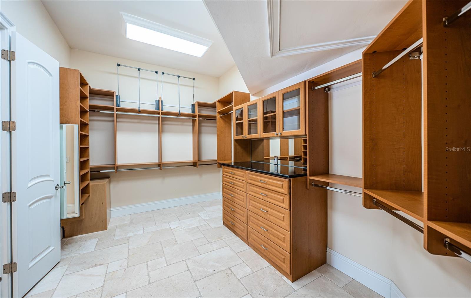 SOUTH CSWY ISLE YACHT CLUB ADD - Residential