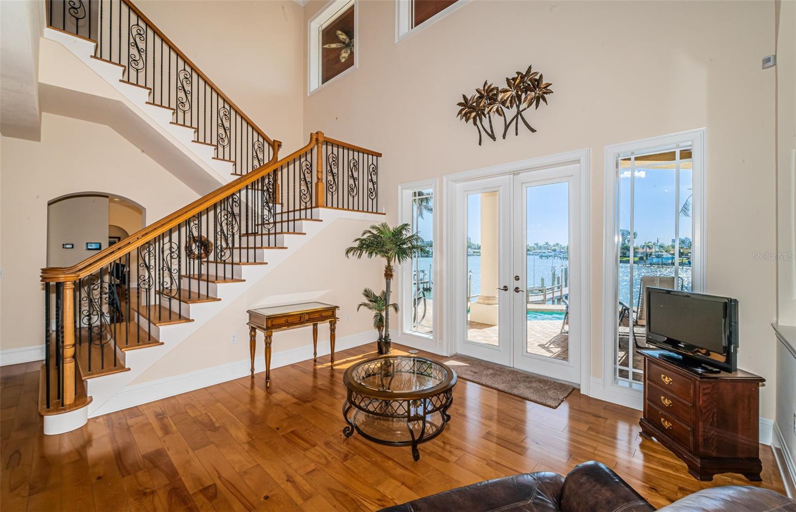 SOUTH CSWY ISLE YACHT CLUB ADD - Residential