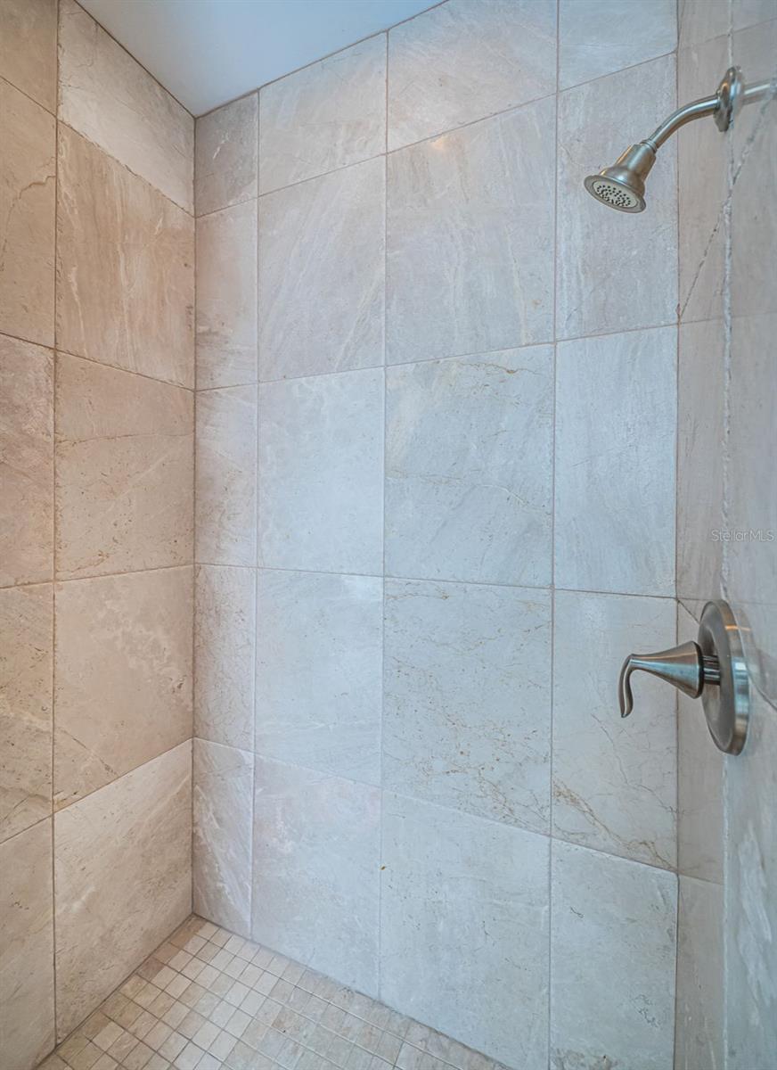 SOUTH CSWY ISLE YACHT CLUB ADD - Residential