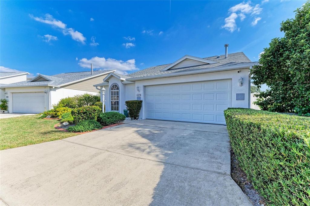 Photo of 4227 Placid Drive, Sarasota, FL 34243 (MLS # A4654976)