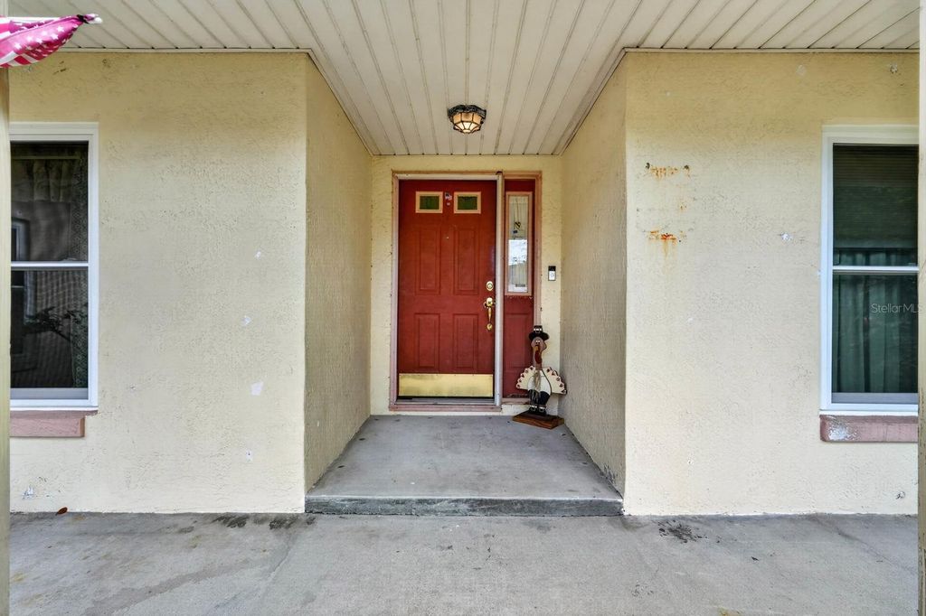 Photo of 1348 N Wembley Cir, Port Orange, FL 32128 (MLS # V4949247)
