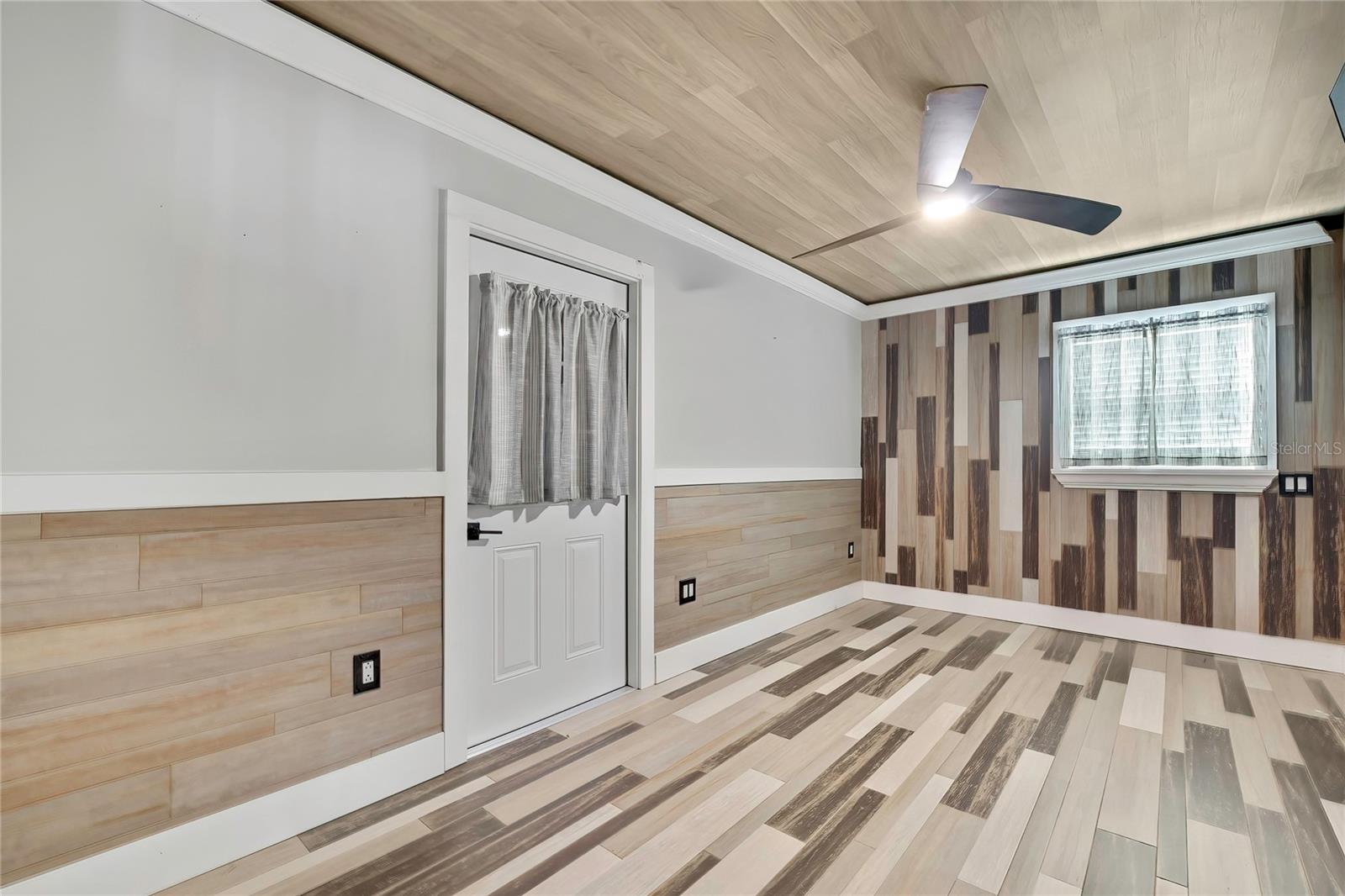 SASSER OAKS UNIT 02 UNREC - Residential