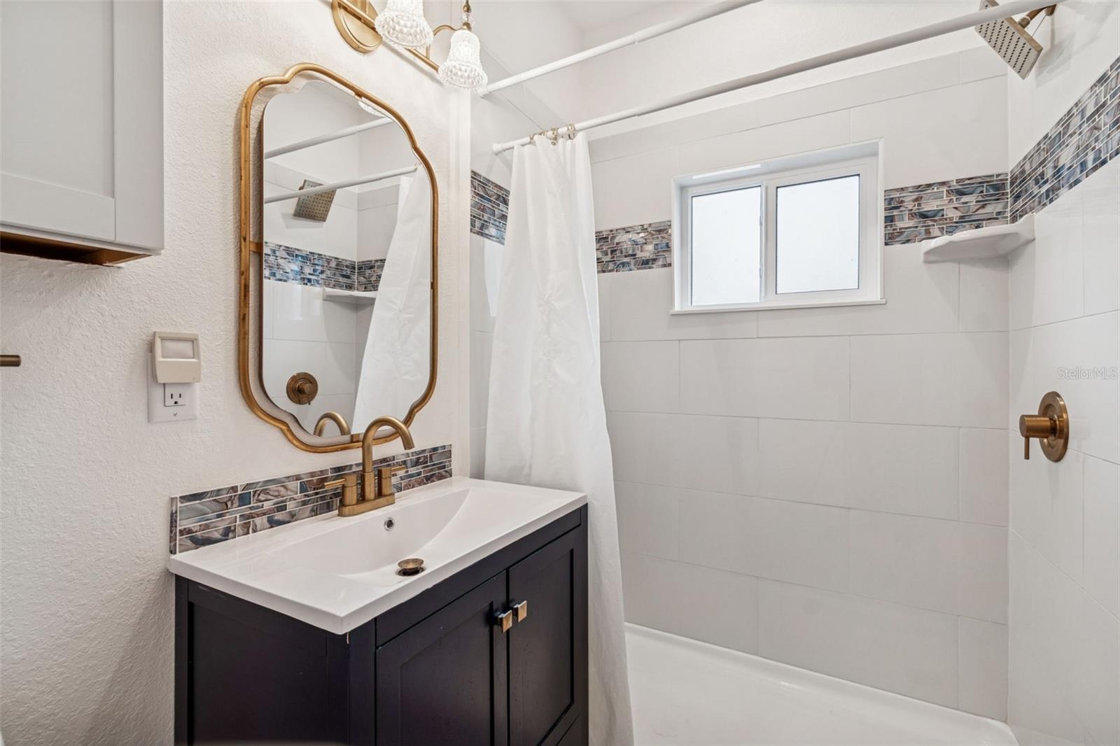 NEW HOME SUB - Residential Lease