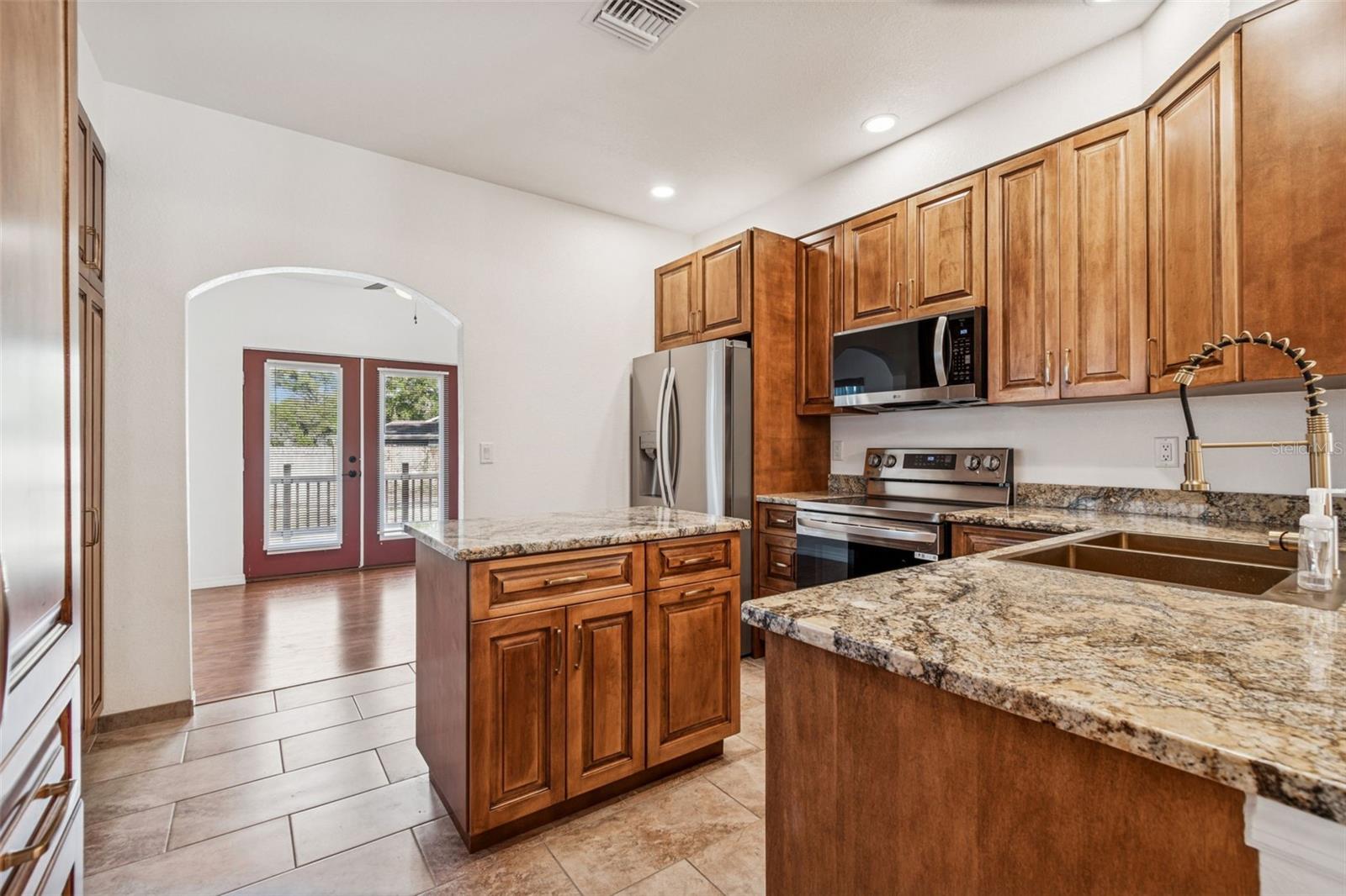 NEW HOME SUB - Residential Lease