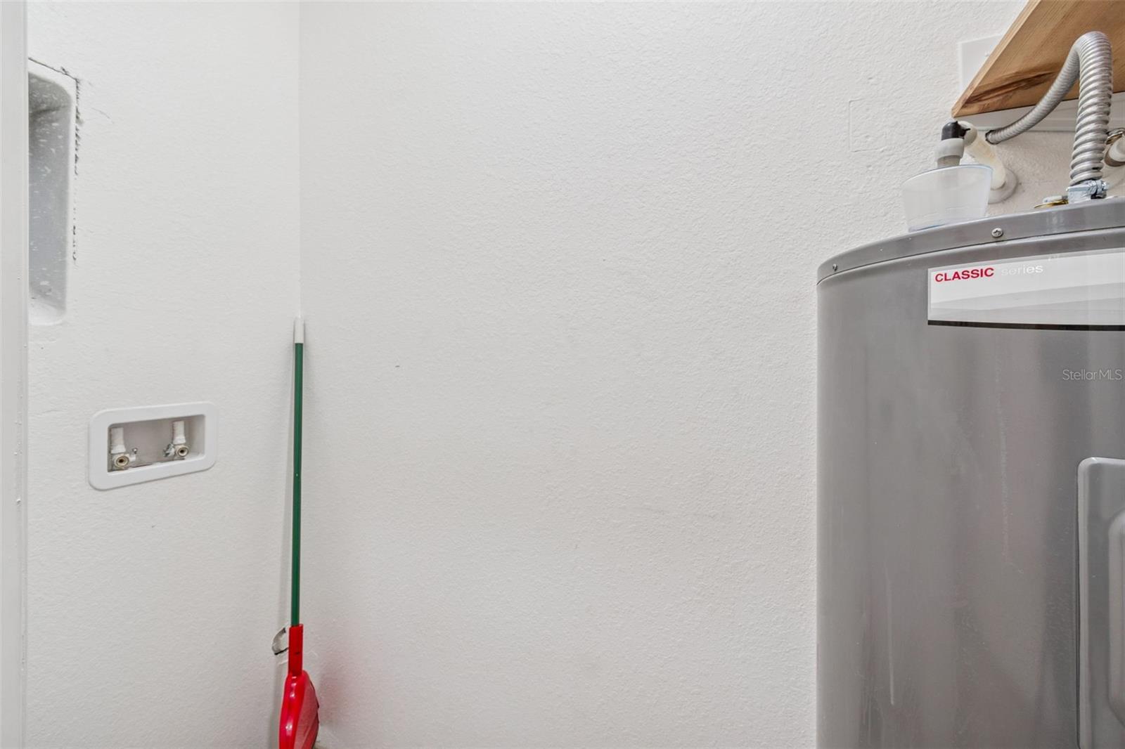 NEW HOME SUB - Residential Lease