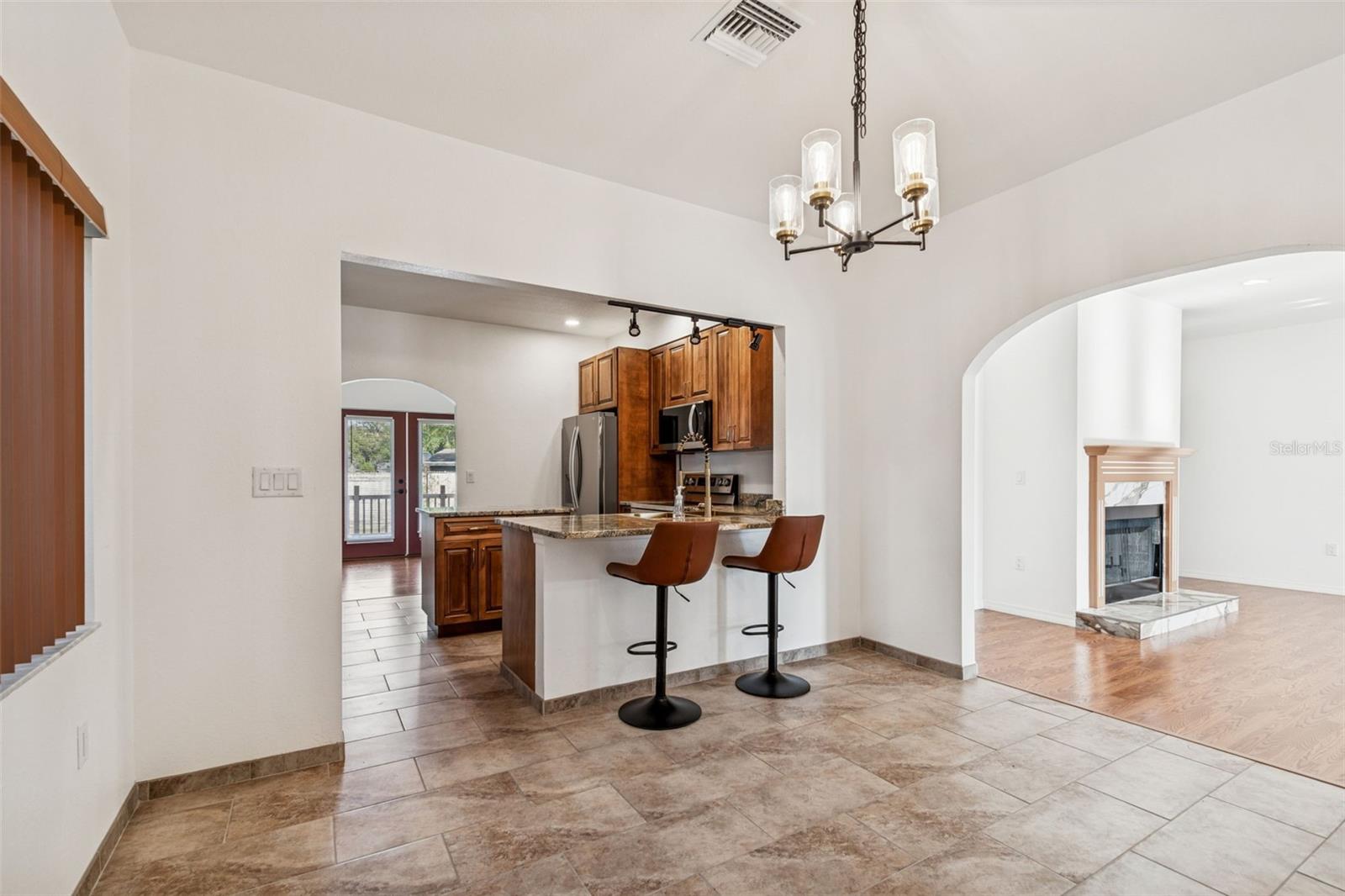 NEW HOME SUB - Residential Lease