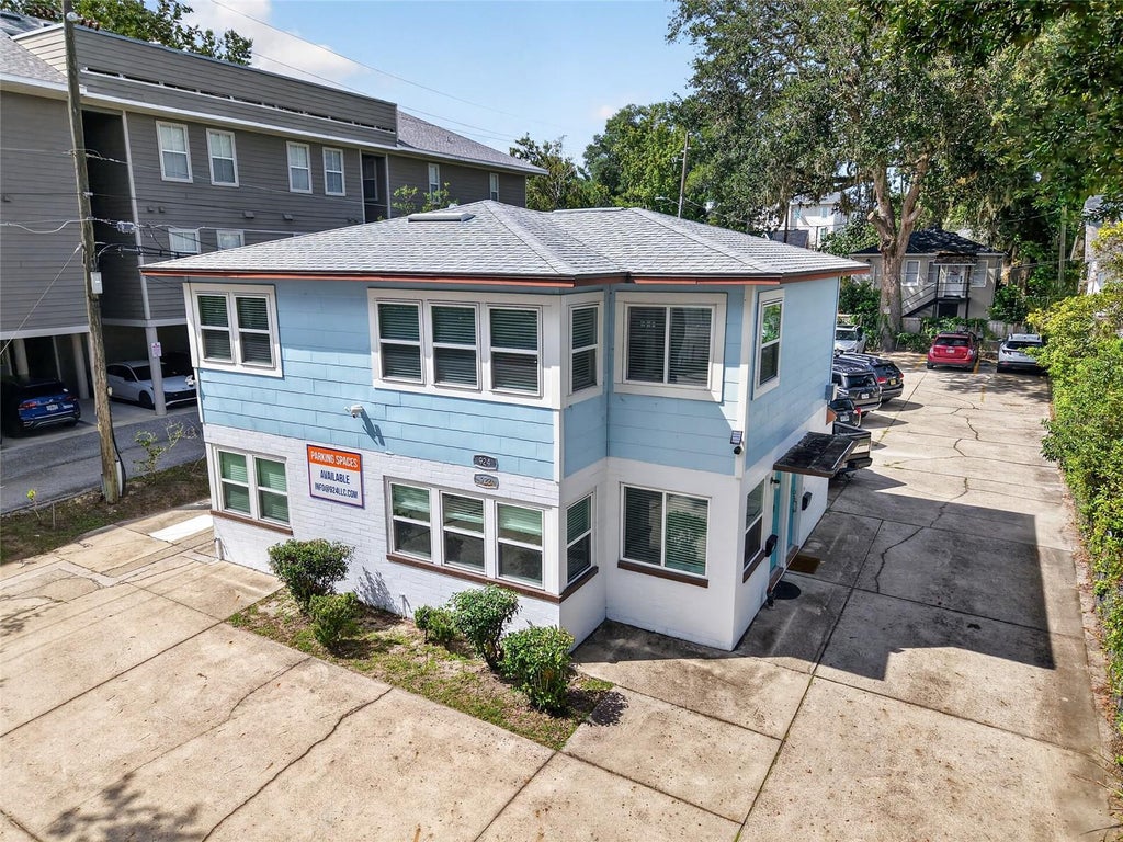 Photo of 922 SW 7th Avenue, Gainesville, FL 32601 (MLS # GC543213)