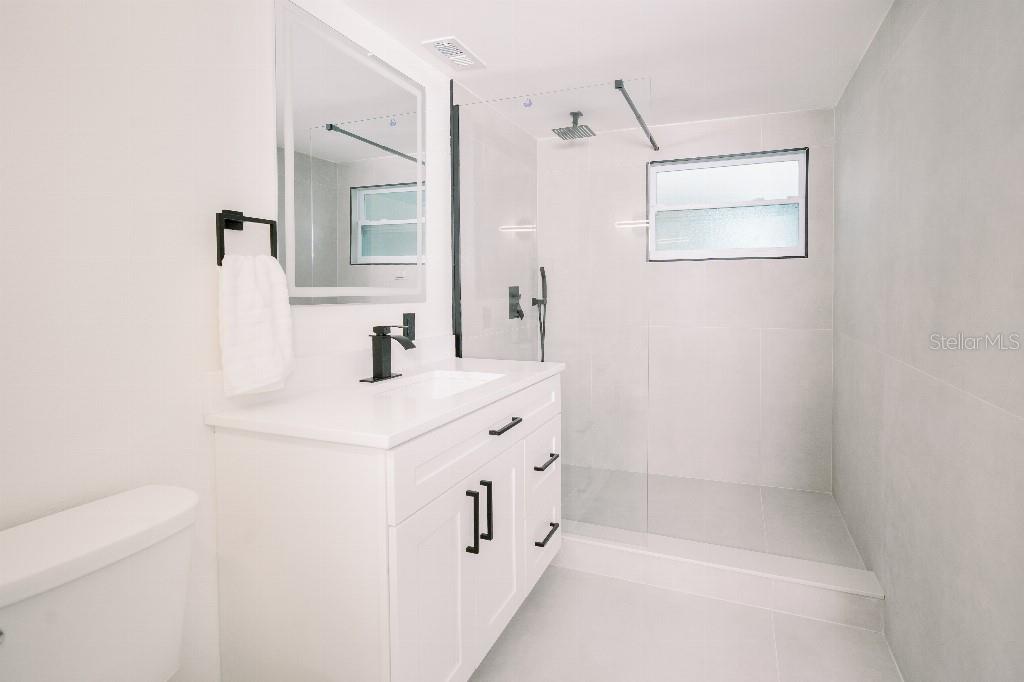 SKY CREST UNIT 5 - Residential