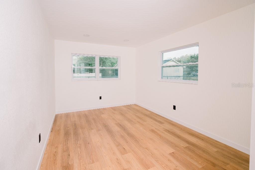 SKY CREST UNIT 5 - Residential