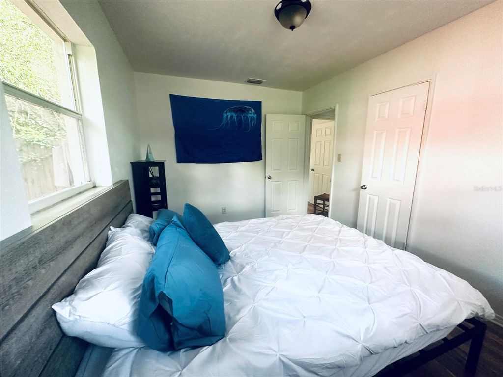 Photo of 4716 W Wisconsin Avenue, Tampa, FL 33616 (MLS # TB8424764)