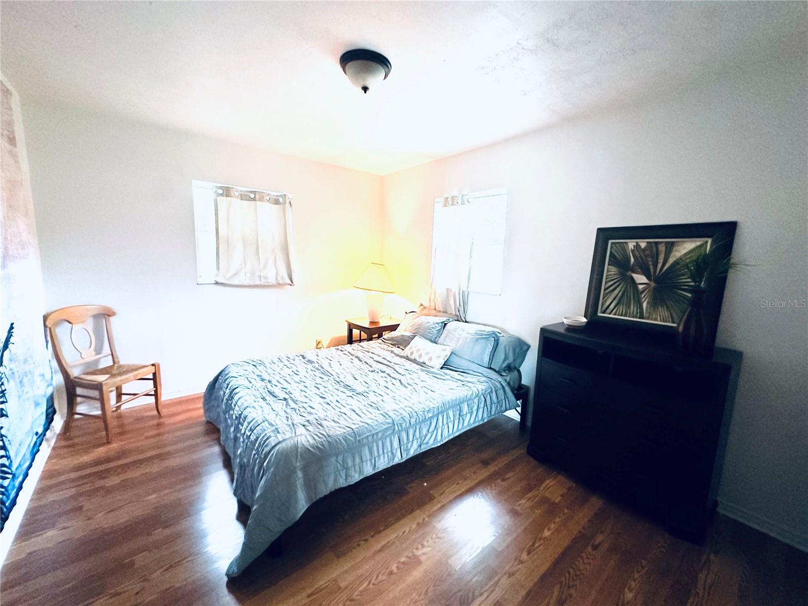 GANDY GARDENS 3 - Residential