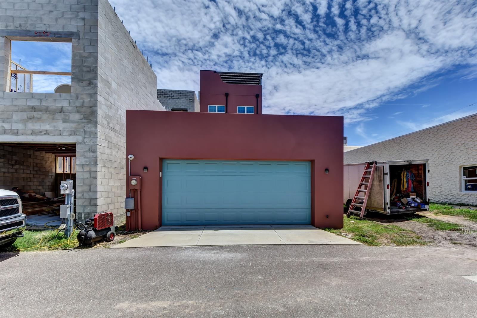 Tabby House - Residential