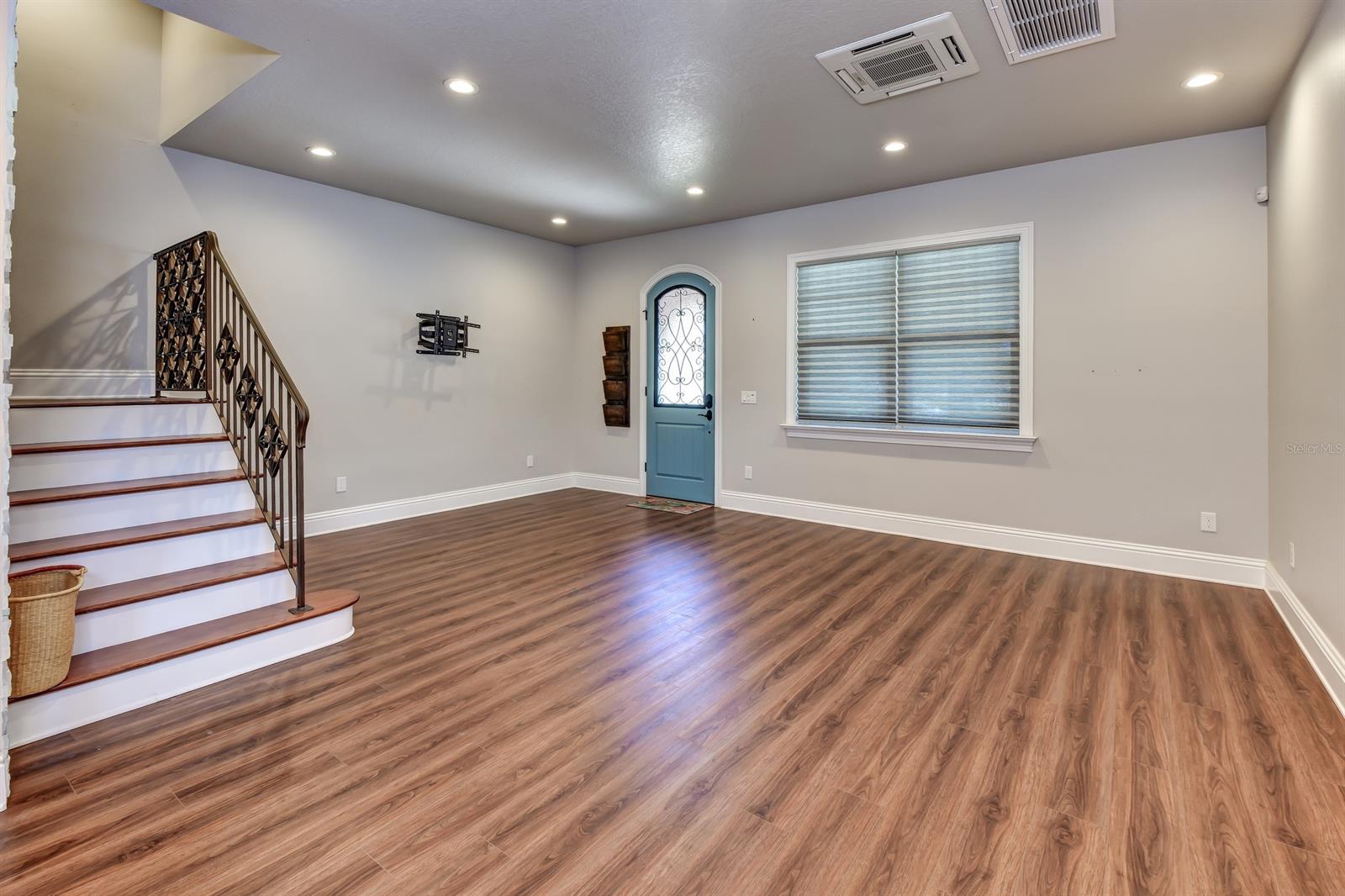 Tabby House - Residential