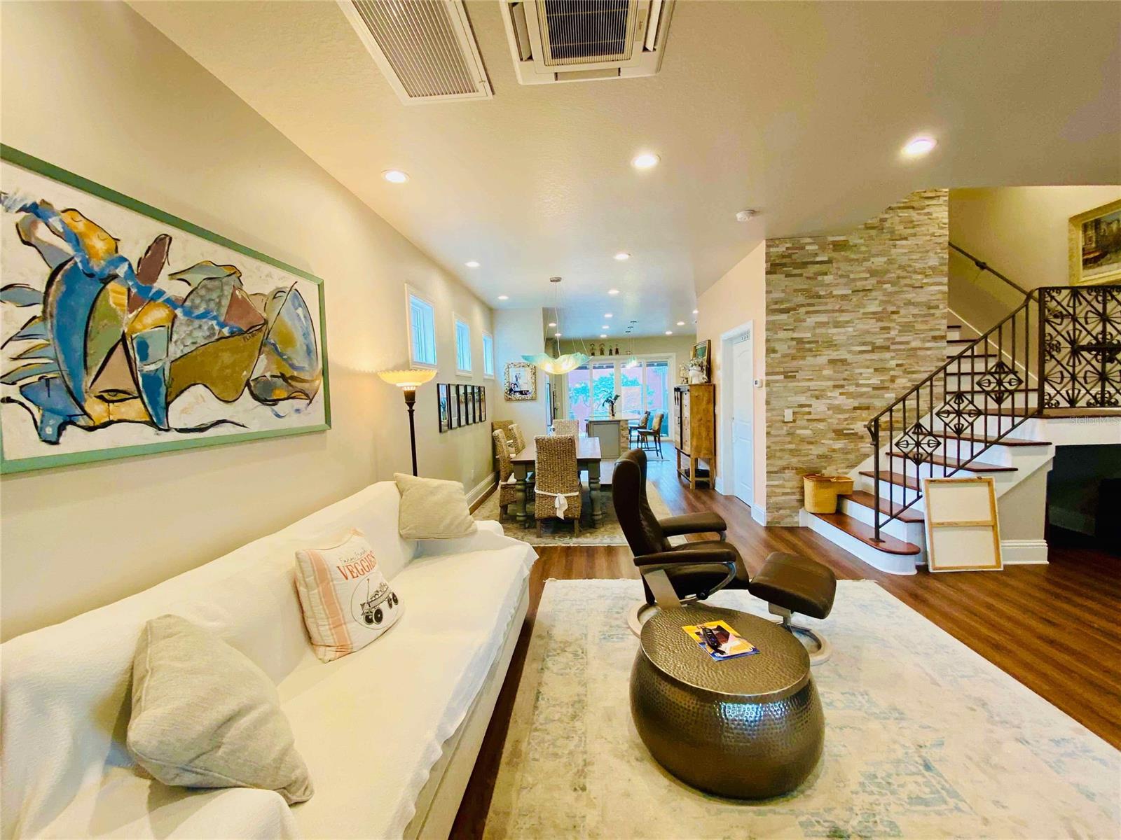 Tabby House - Residential