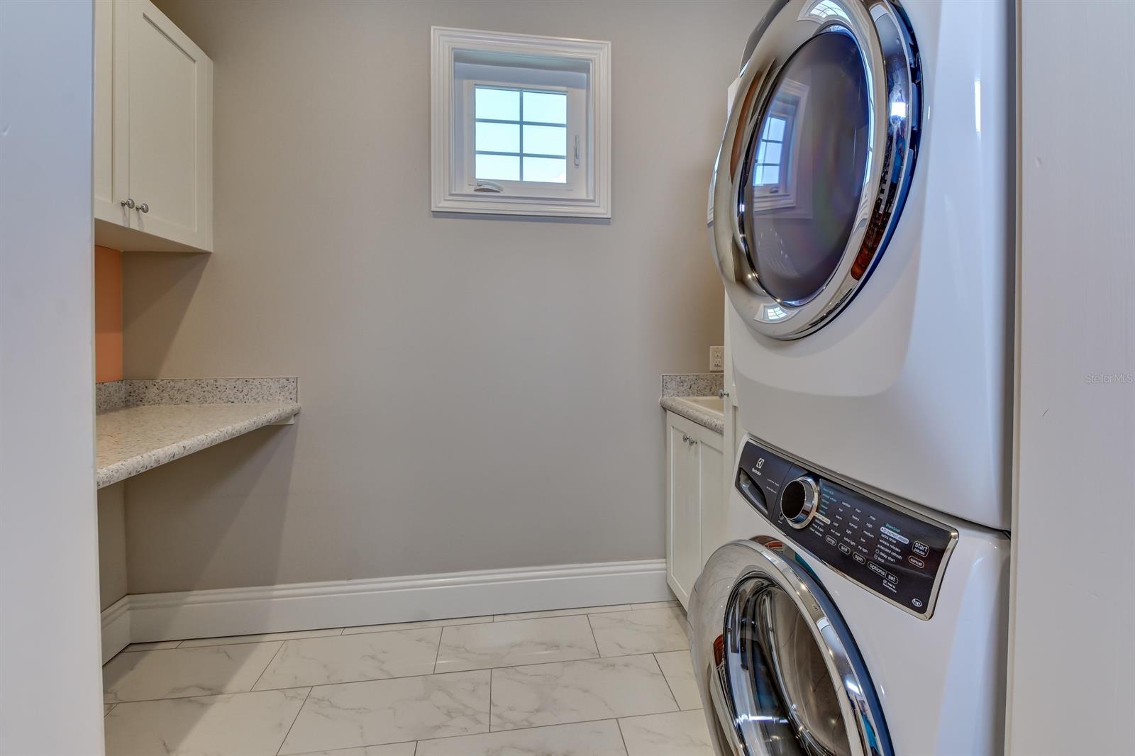 Tabby House - Residential