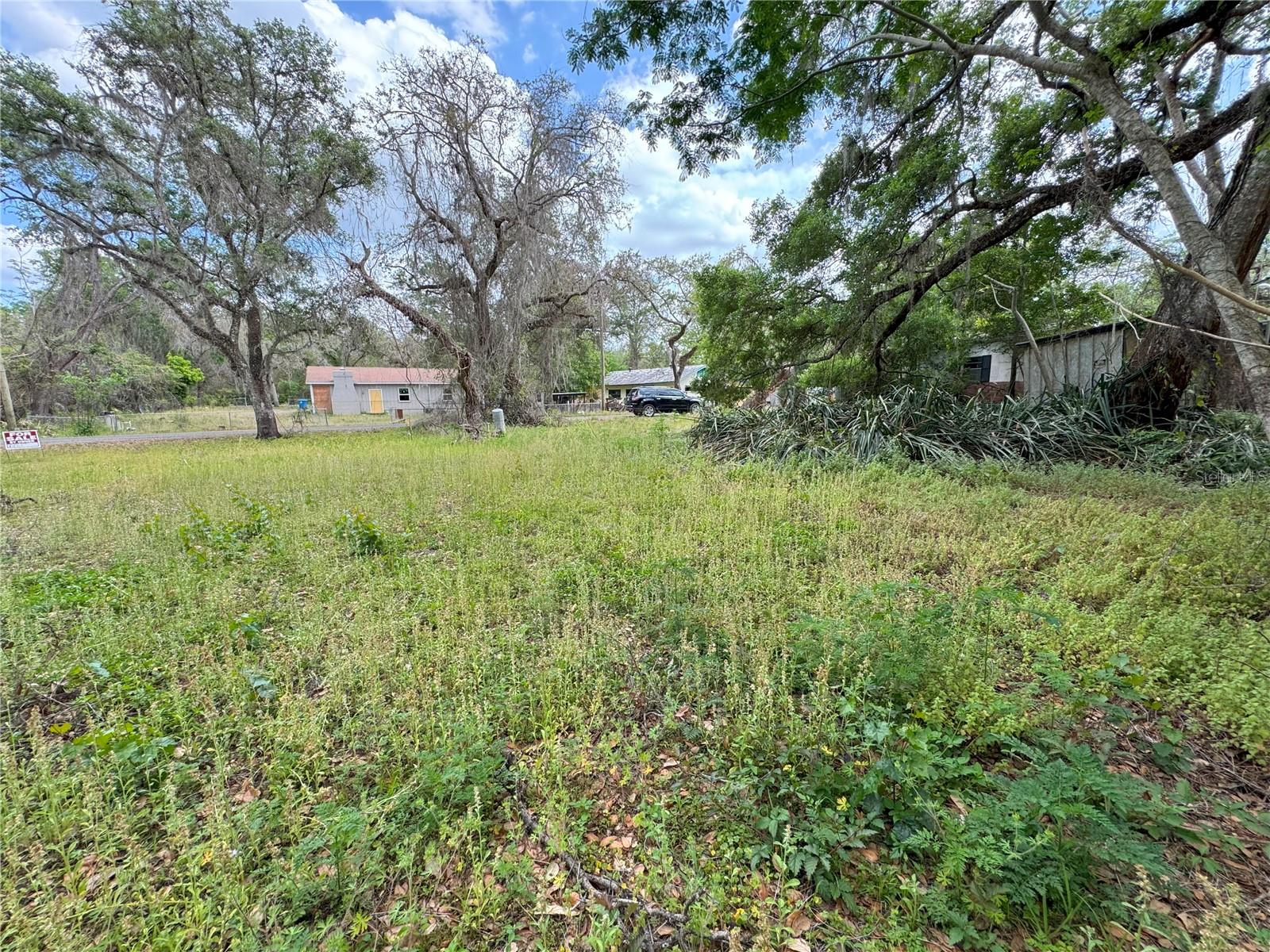 TALISMAN ESTATES - Land