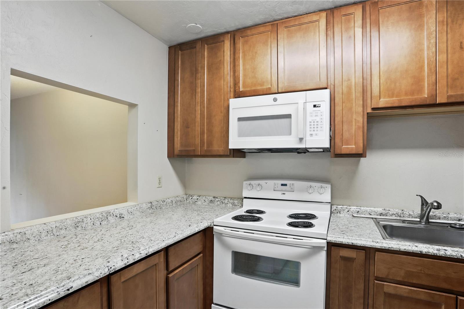 611 SW 75TH STREET 101