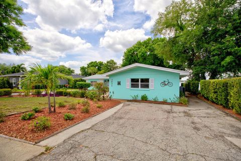 A home in SEBRING