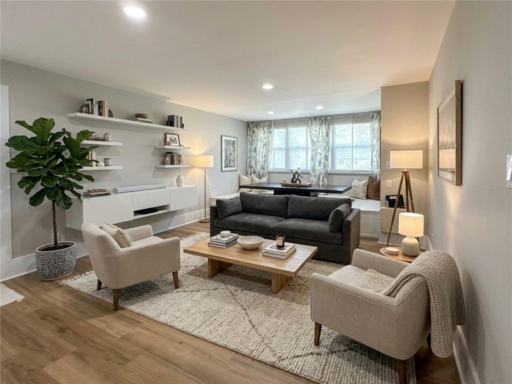 Photo of 1400 Gandy Boulevard N #1013, St Petersburg, FL 33702 (MLS # TB8495648)