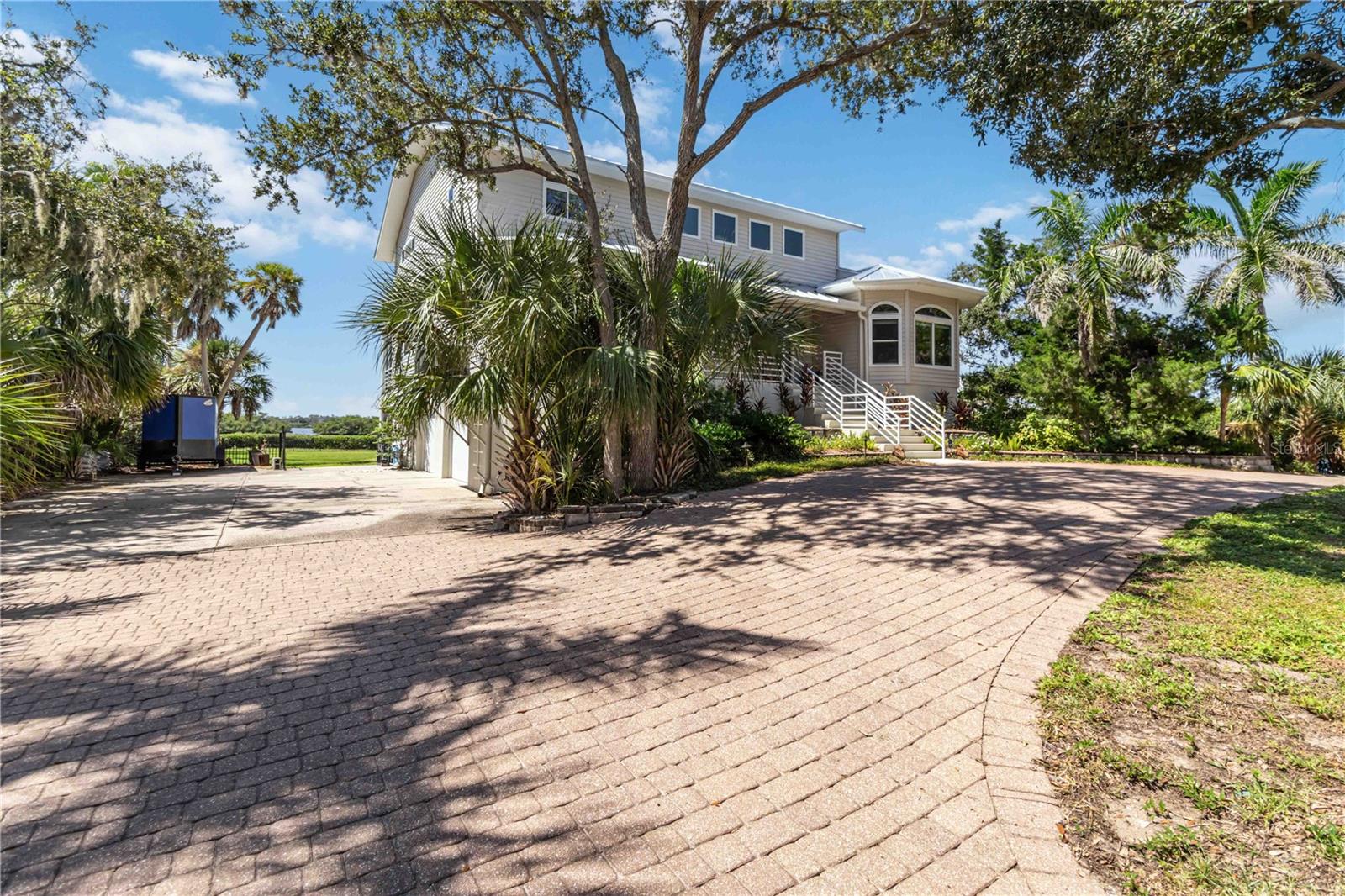 NO-SEE-UM ACRES - Residential