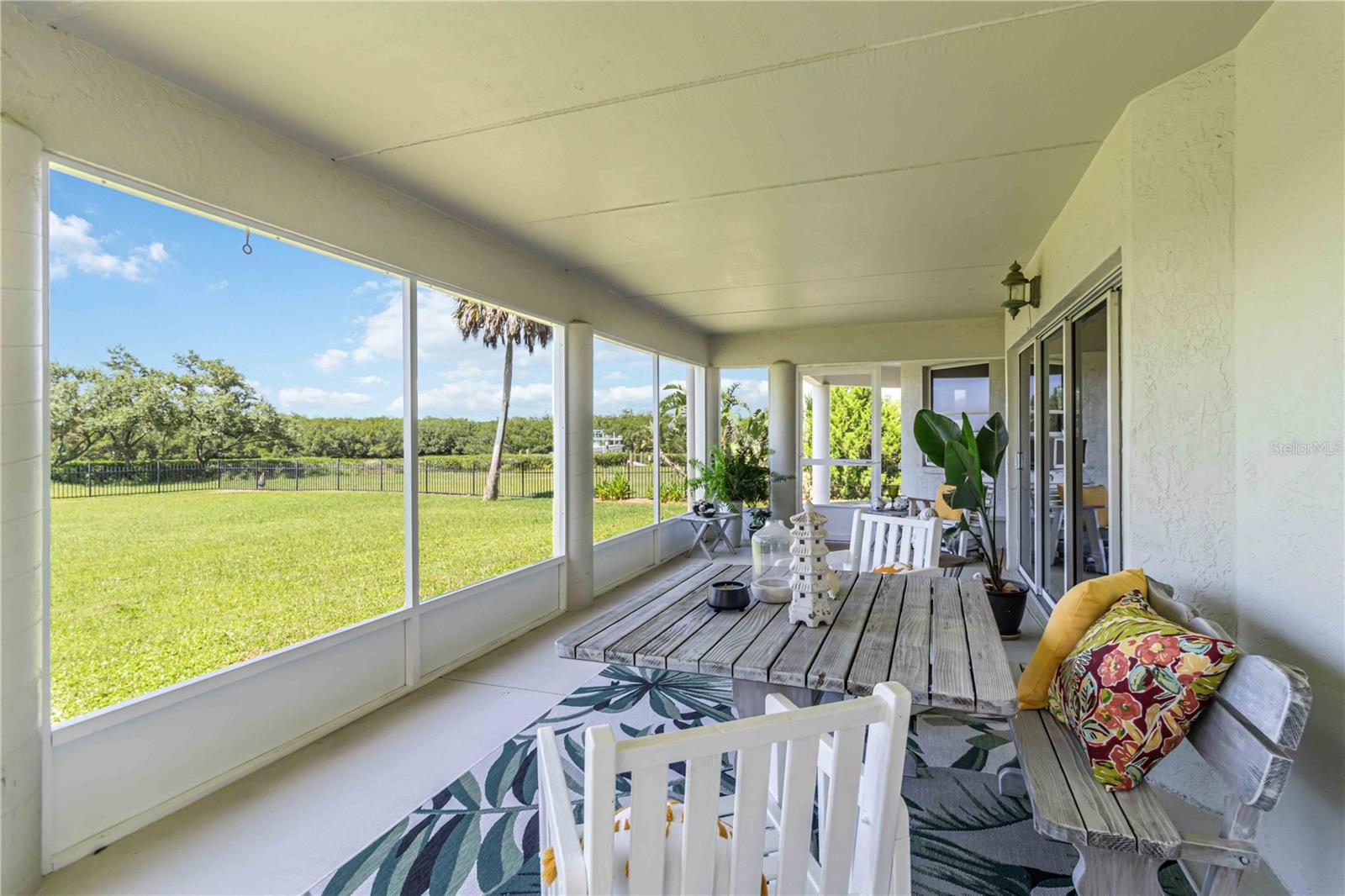 NO-SEE-UM ACRES - Residential