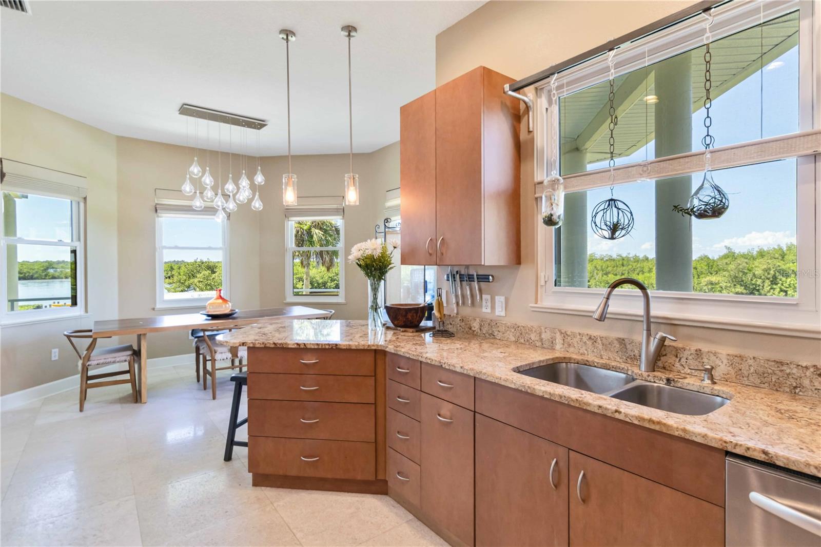 NO-SEE-UM ACRES - Residential