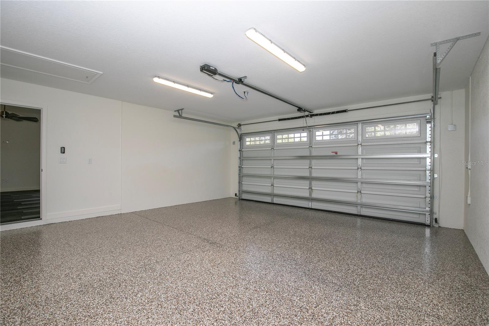 RAINBOW SPRINGS - Residential