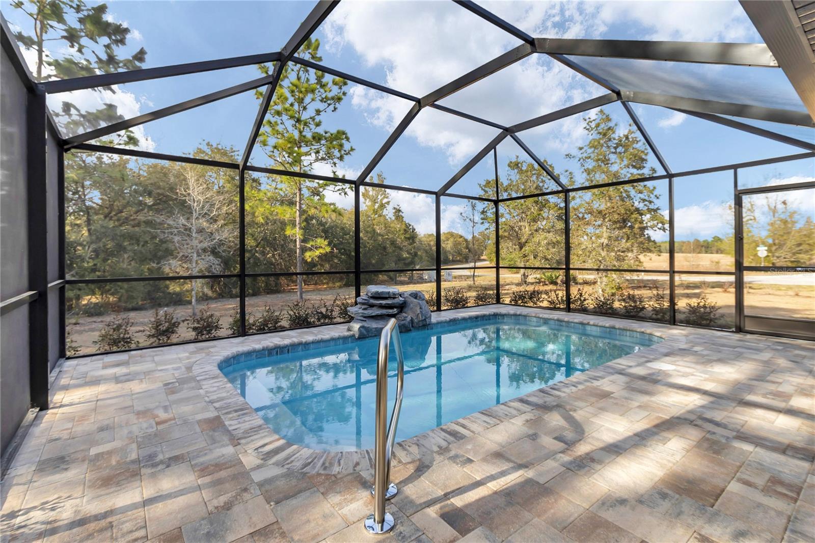 RAINBOW SPRINGS - Residential