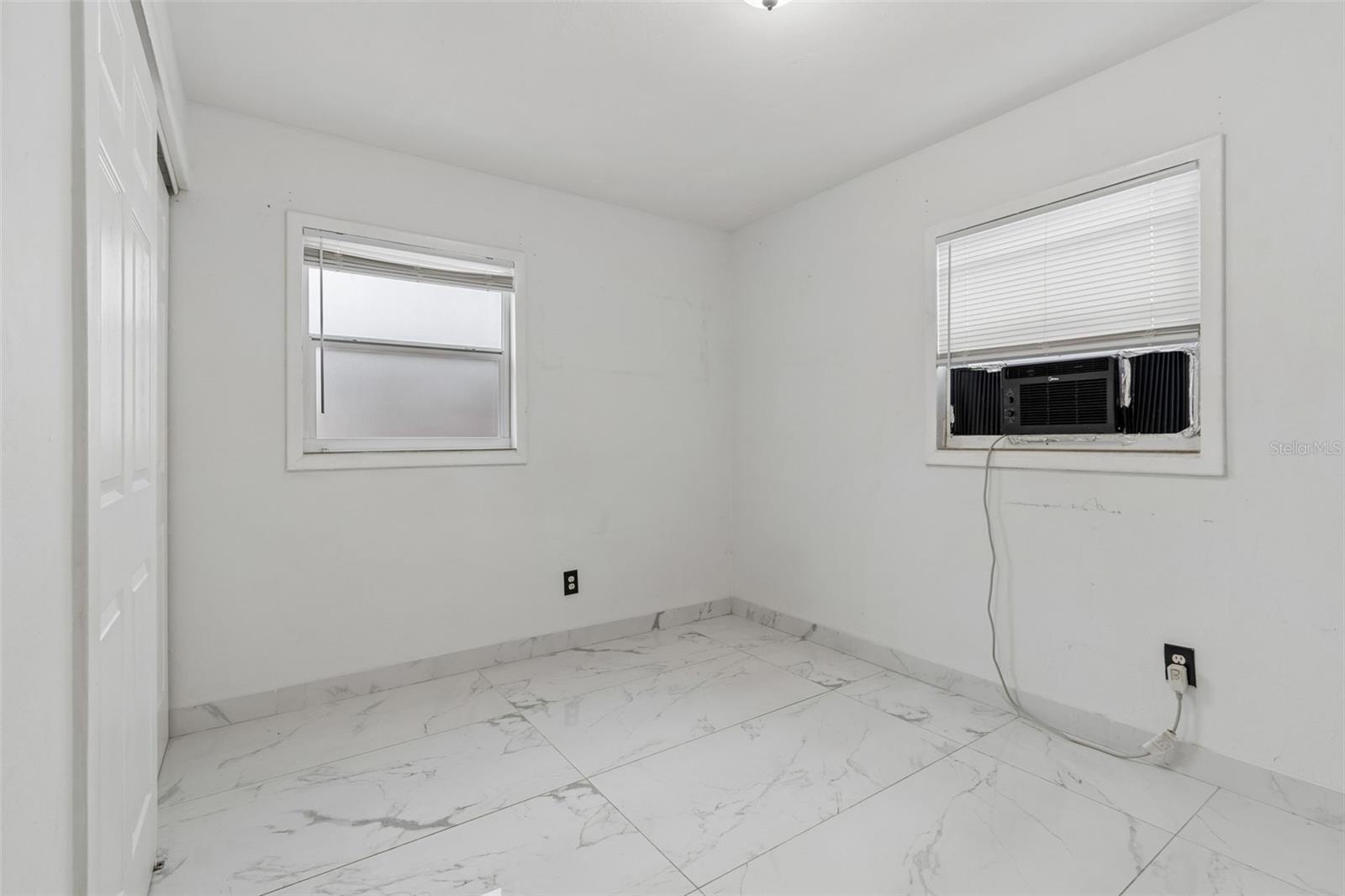 CASTLE HEIGHTS 1ST ADD - Residential