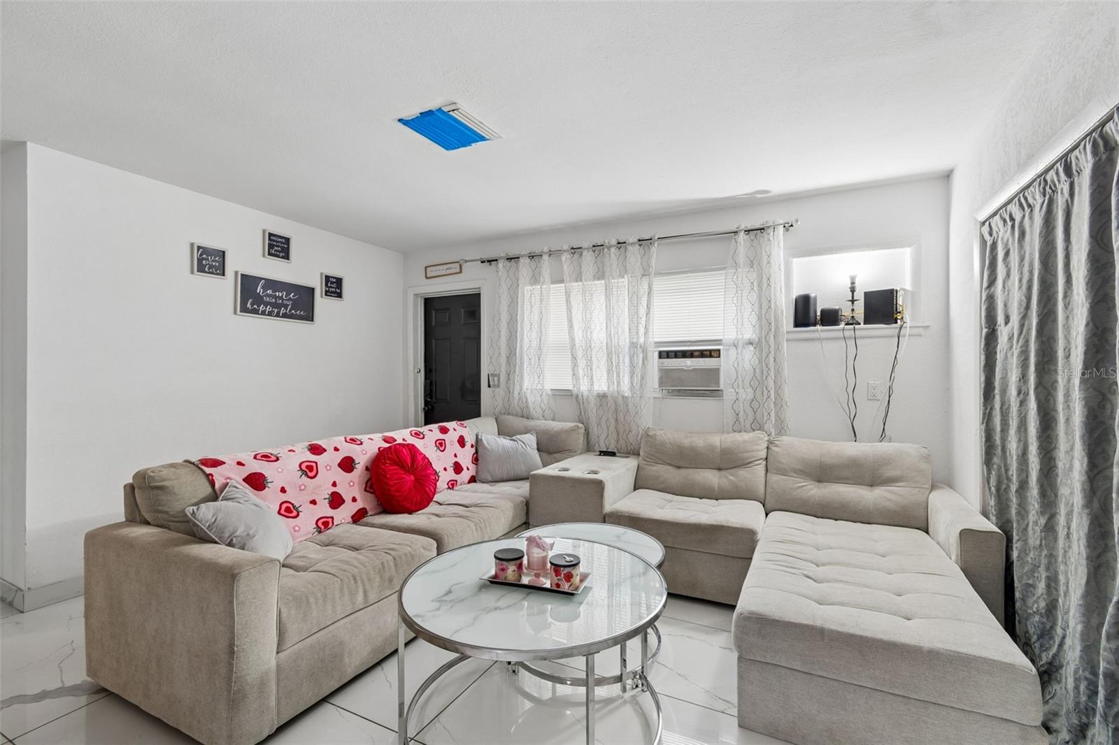 CASTLE HEIGHTS 1ST ADD - Residential