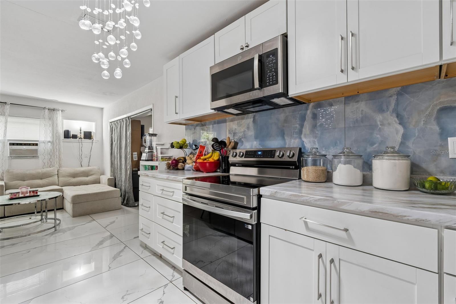 CASTLE HEIGHTS 1ST ADD - Residential