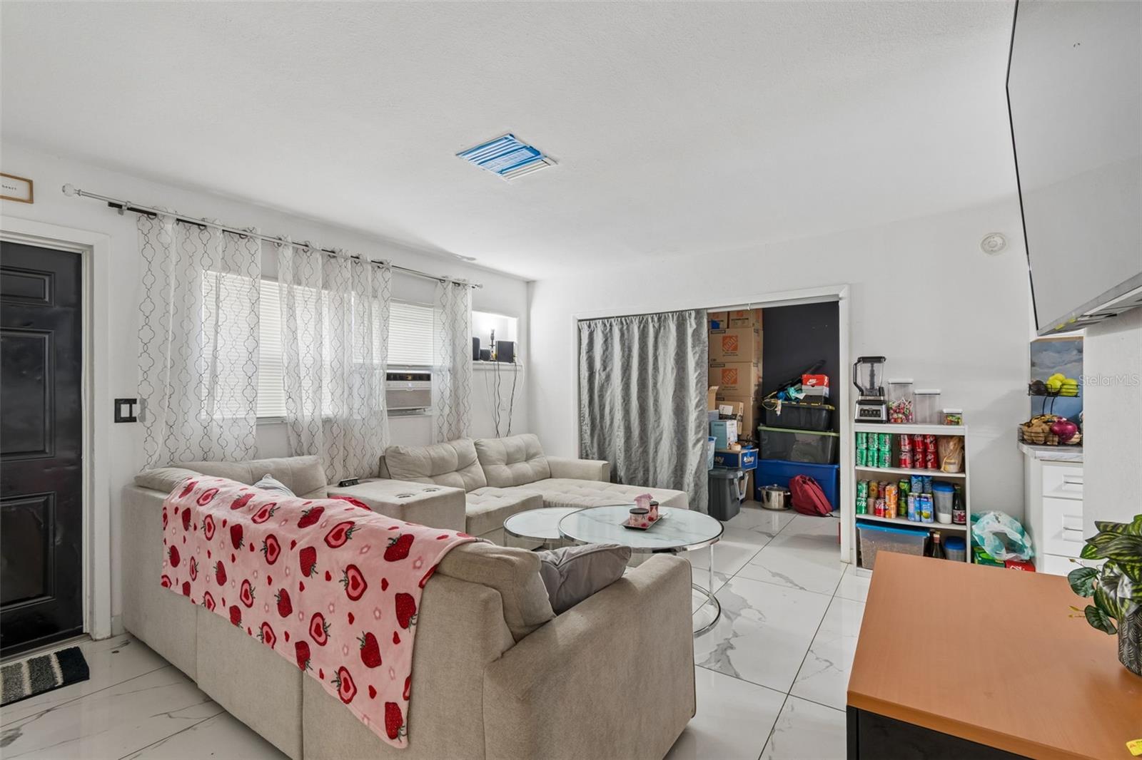 CASTLE HEIGHTS 1ST ADD - Residential