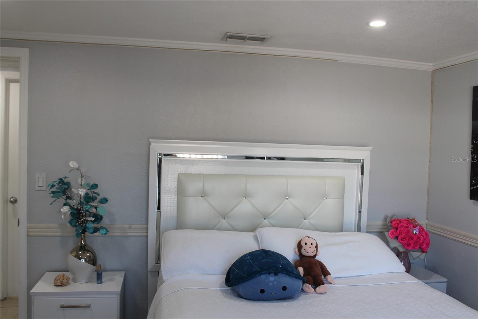 REGENCY PARK - Residential