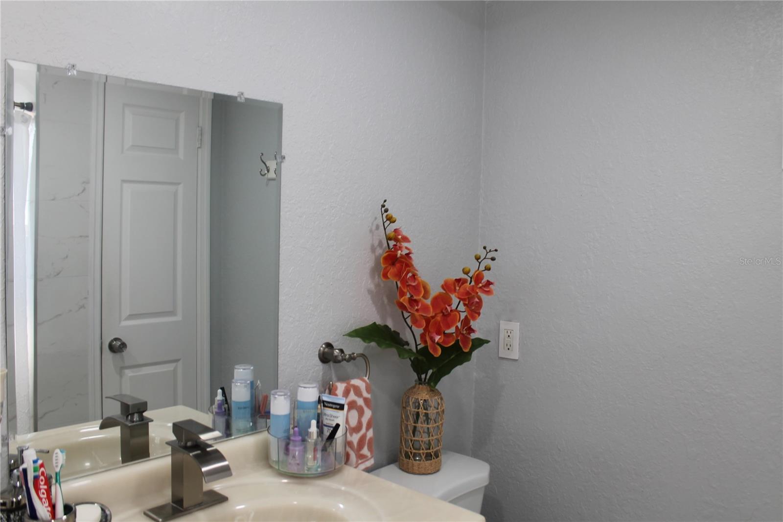 REGENCY PARK - Residential