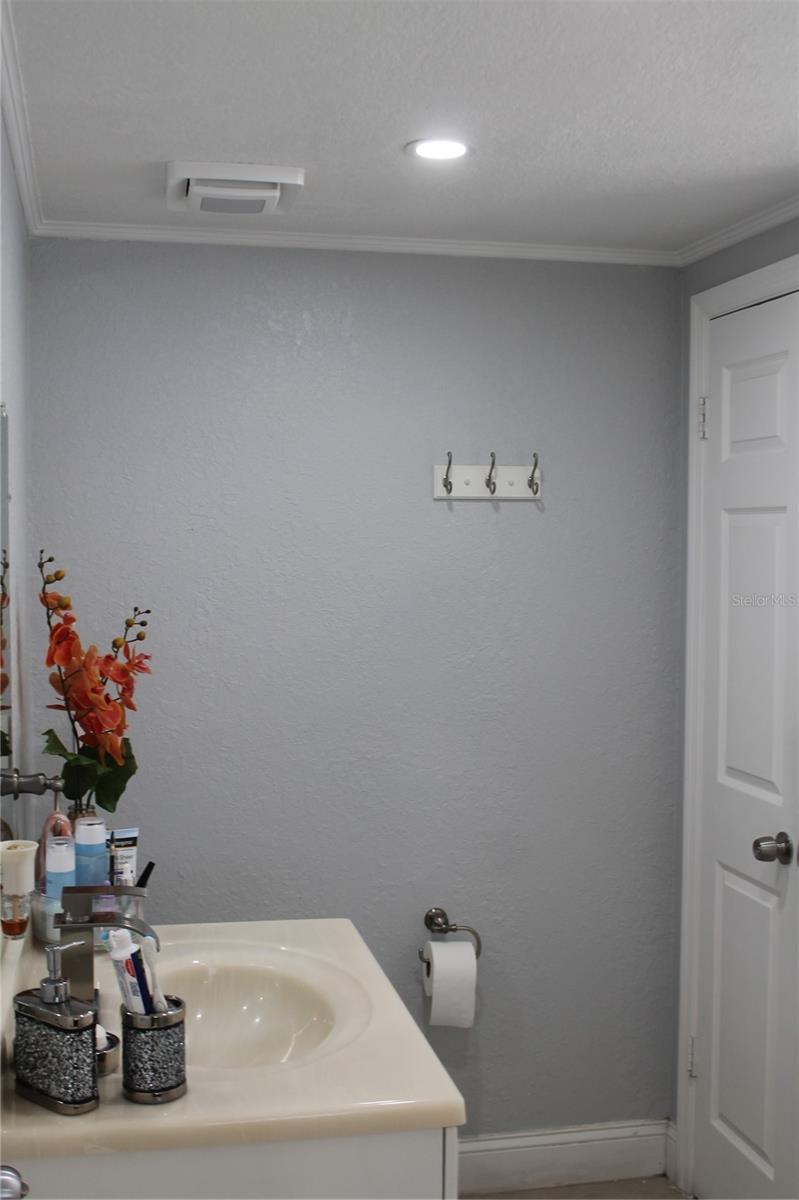 REGENCY PARK - Residential