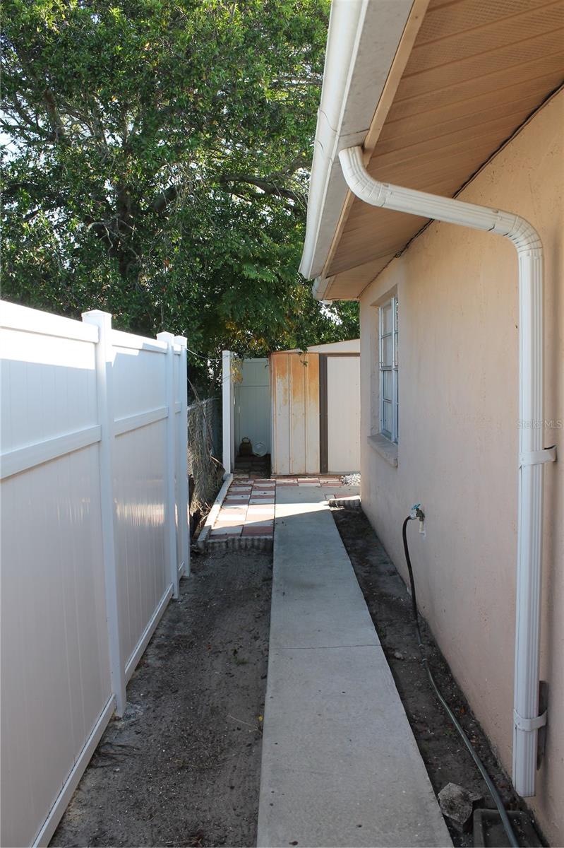 REGENCY PARK - Residential