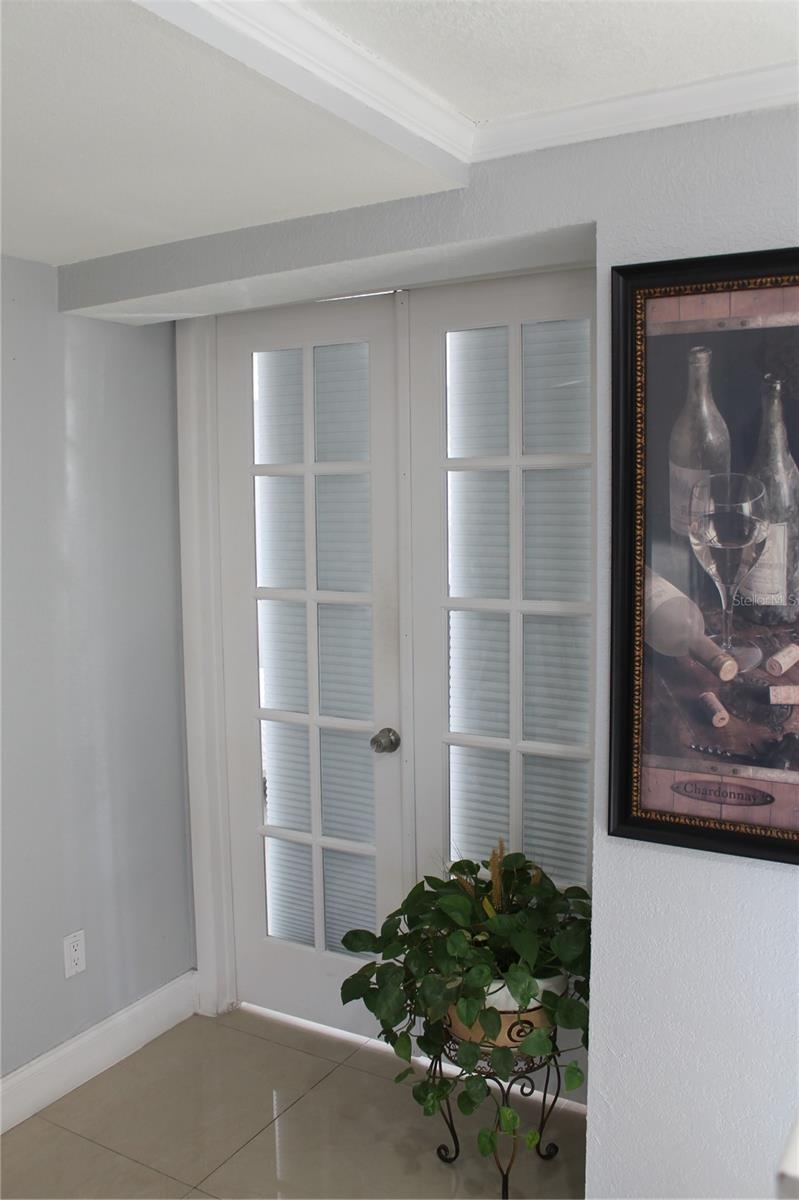 REGENCY PARK - Residential