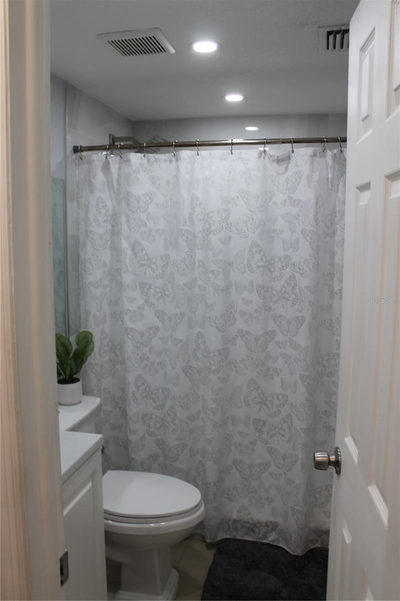 REGENCY PARK - Residential