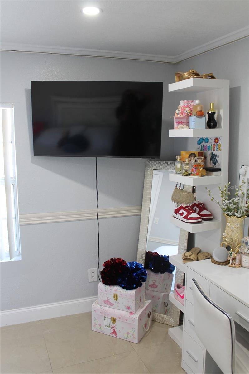 REGENCY PARK - Residential