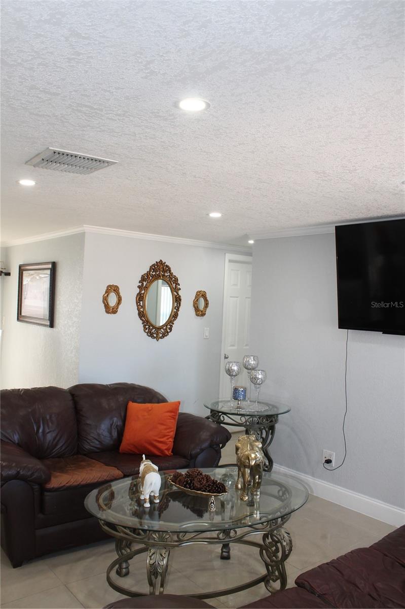 REGENCY PARK - Residential