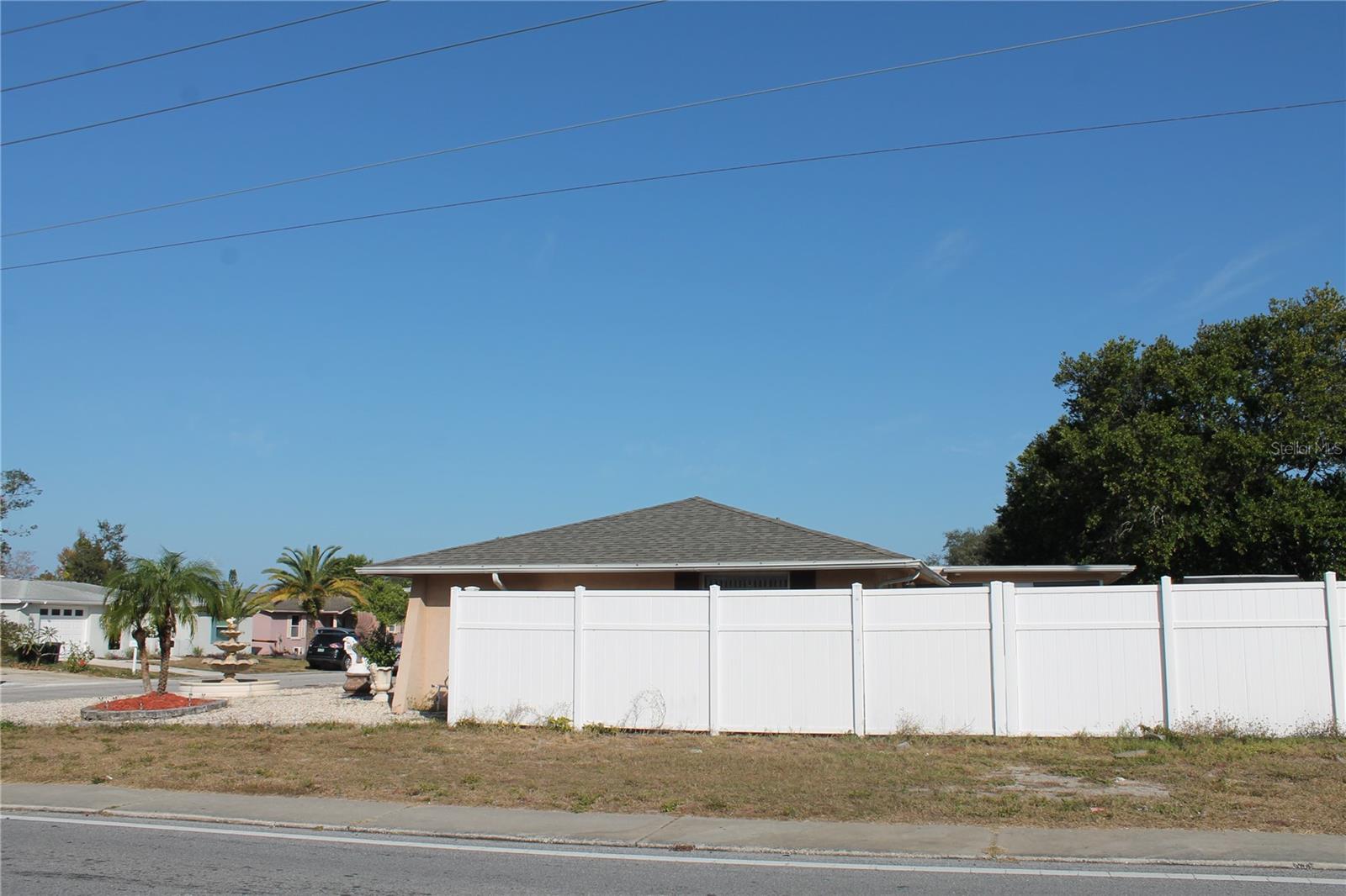 REGENCY PARK - Residential