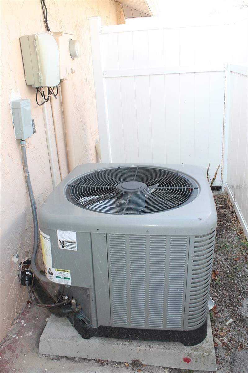 REGENCY PARK - Residential