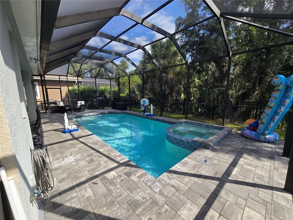 Photo of 8111 Santa Rosa Court, Sarasota, FL 34243 (MLS # A4679494)